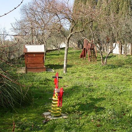 Agriturismo I Mandorli Треві Екстер'єр фото