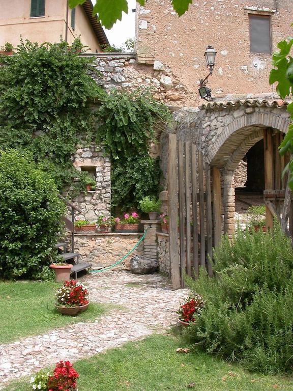 Agriturismo I Mandorli Треві Екстер'єр фото